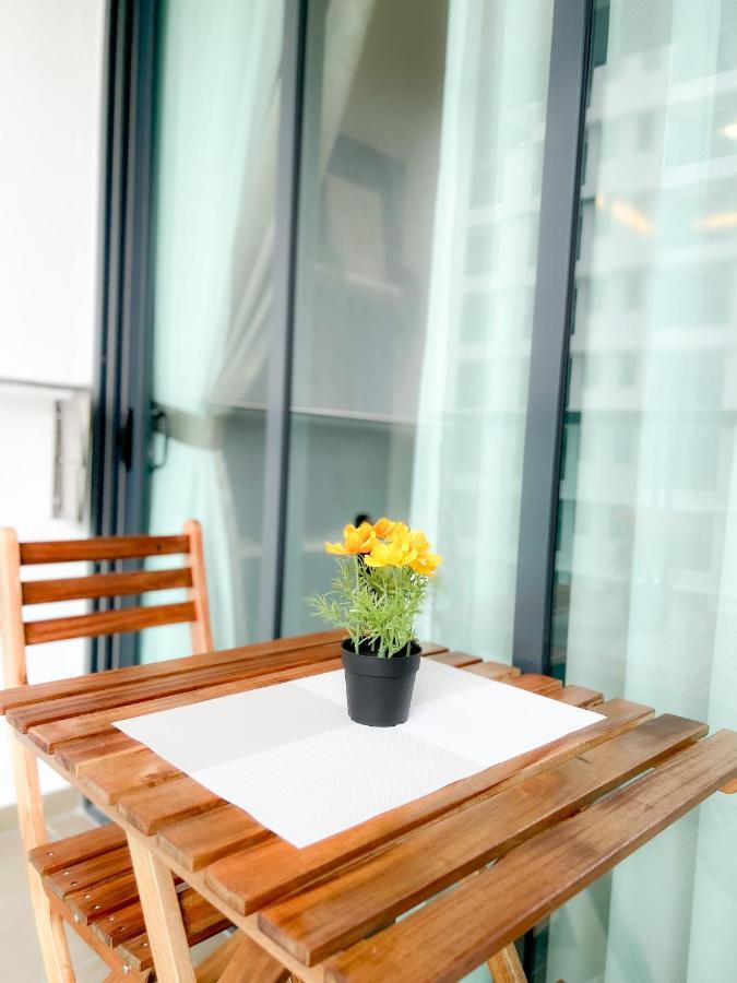 Aurora Vista Homestay Bangi At Vista Bangi With Wifi Netflix Gym Sauna Coway Swimming Pool-River View 까장 외부 사진